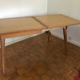 Table dining portfolio vintage