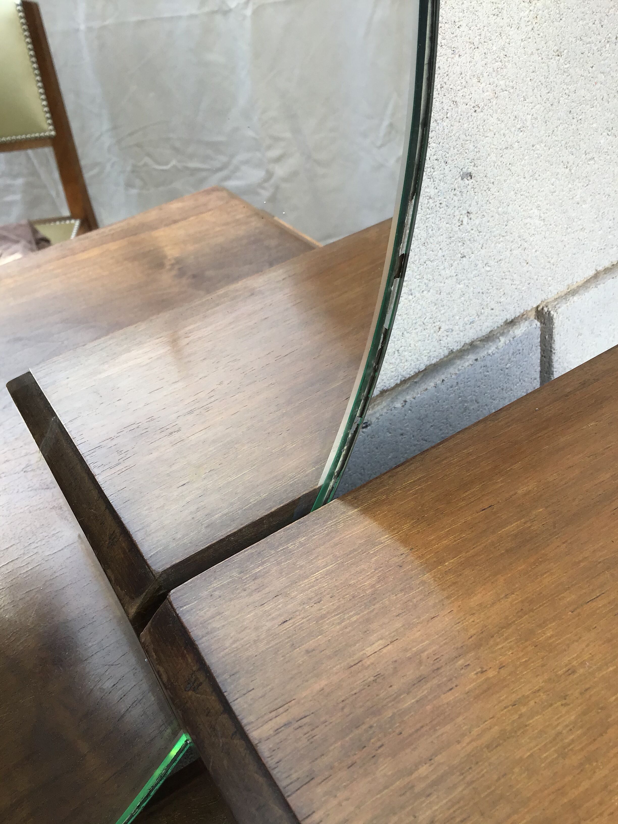 Art deco hairdresser office 4 drawers