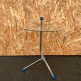 Vintage pedestal table style memphis