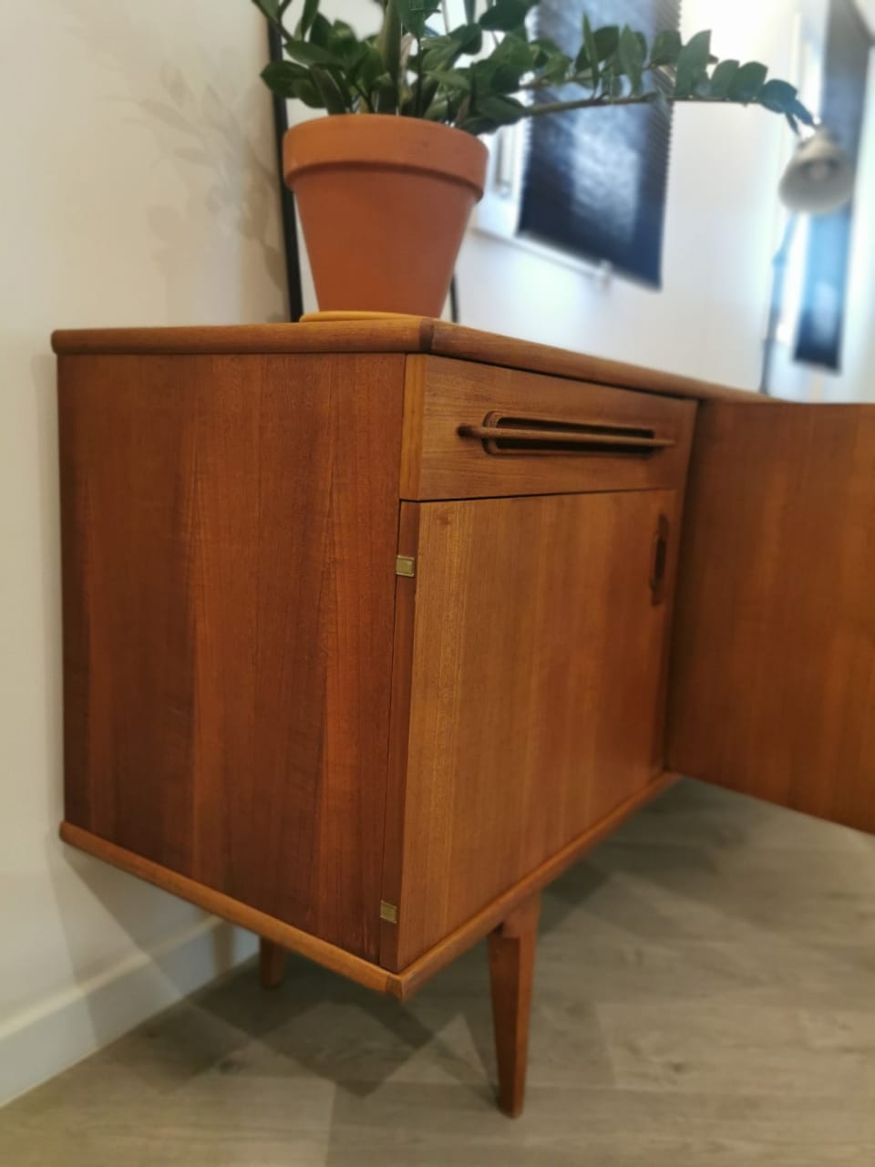 Scandinavian teak row 50s-60s, French manufacture signed Eros