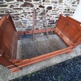 Corner Bed