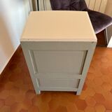 Bedside table