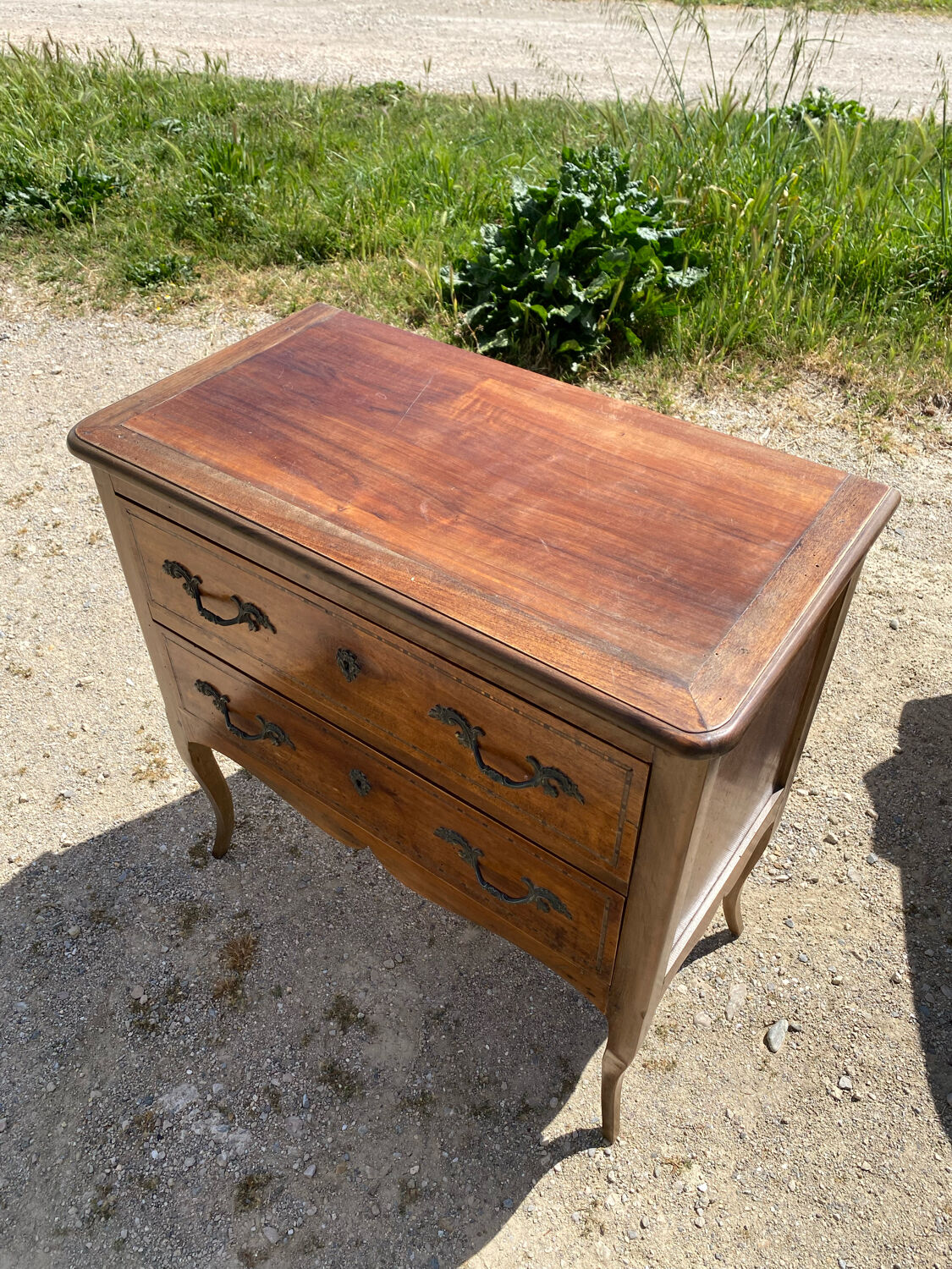 Louis XV style chest of drawers