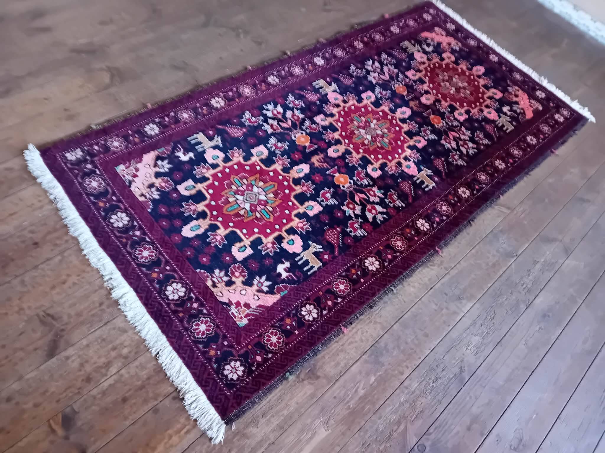 Handmade Belouch Persian rug 187x93cm