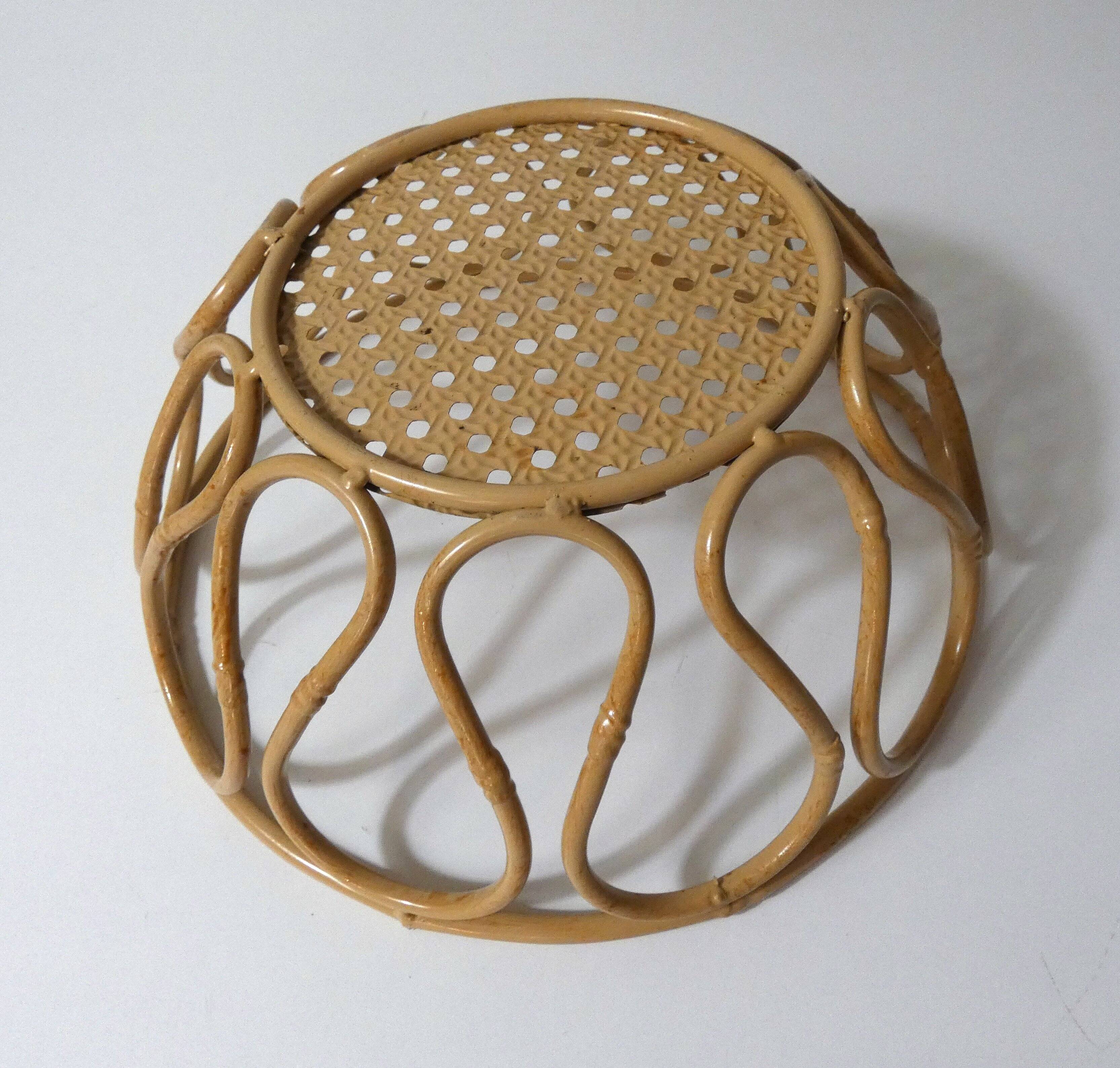 metal fruit bowl in imitation rattan and caning vintage design