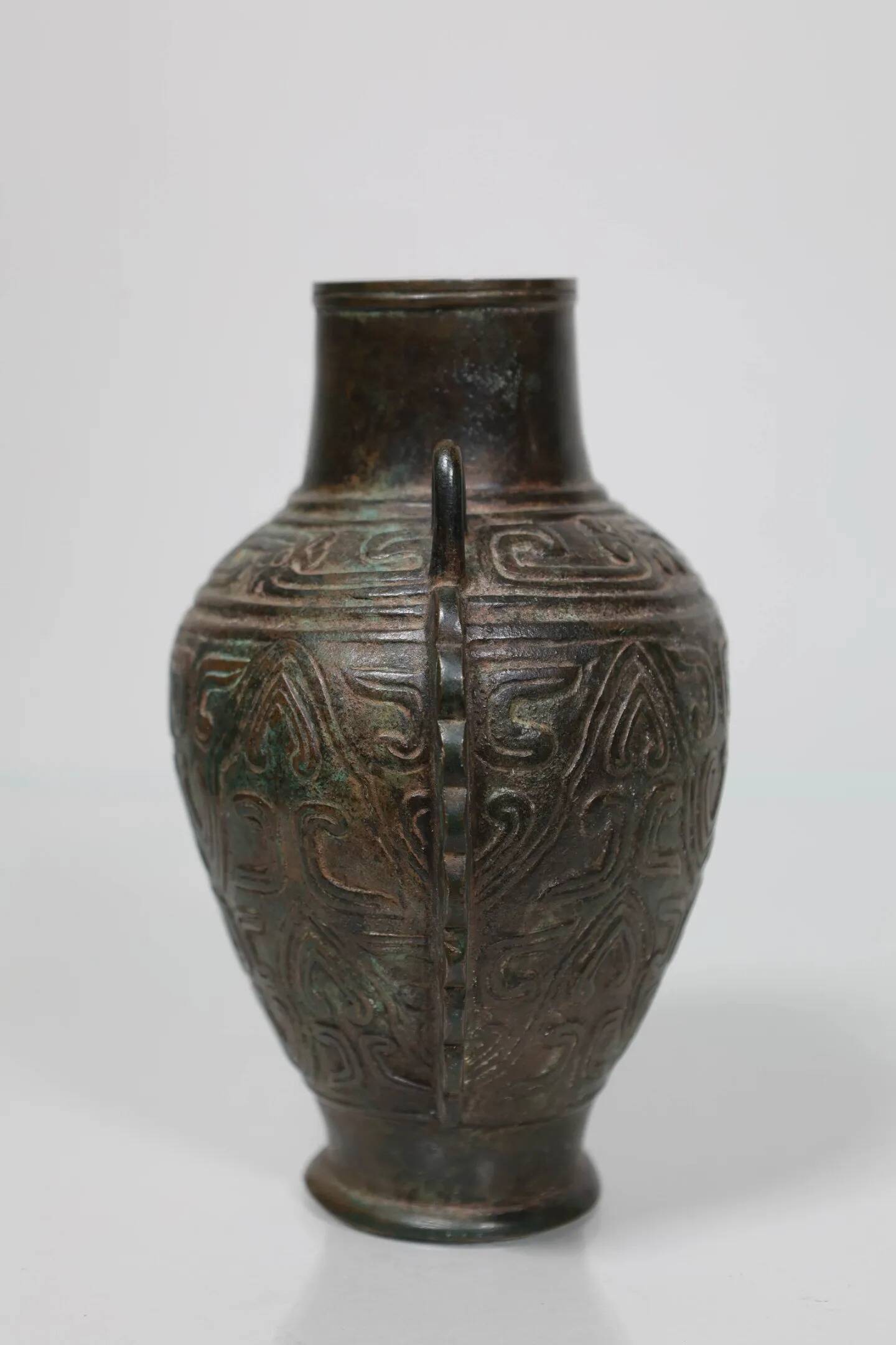 Vase cérémoniel en bronze Dynastie Ming (1368-1644) - Chine