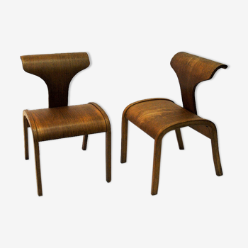 Scandinavian pair of design childrens wood chairs 1950s