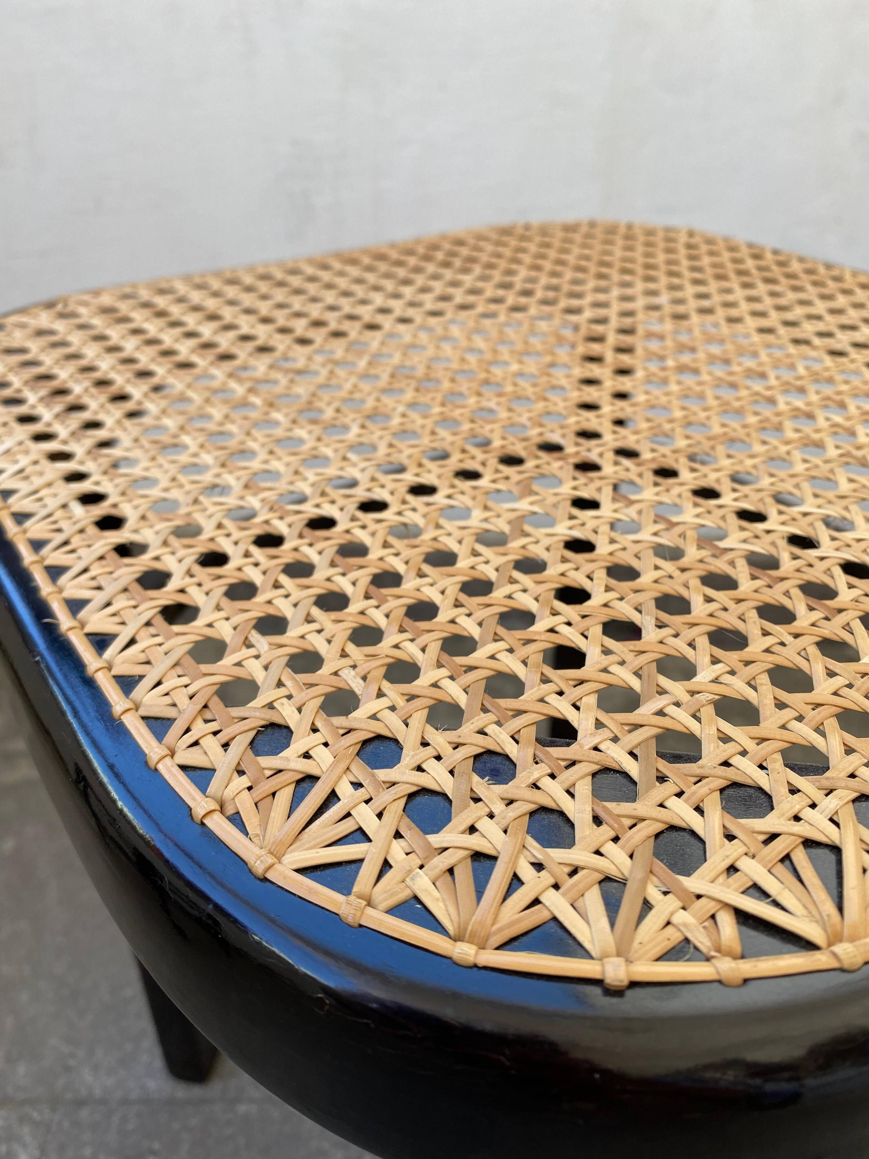 Tabourets Thonet No.144