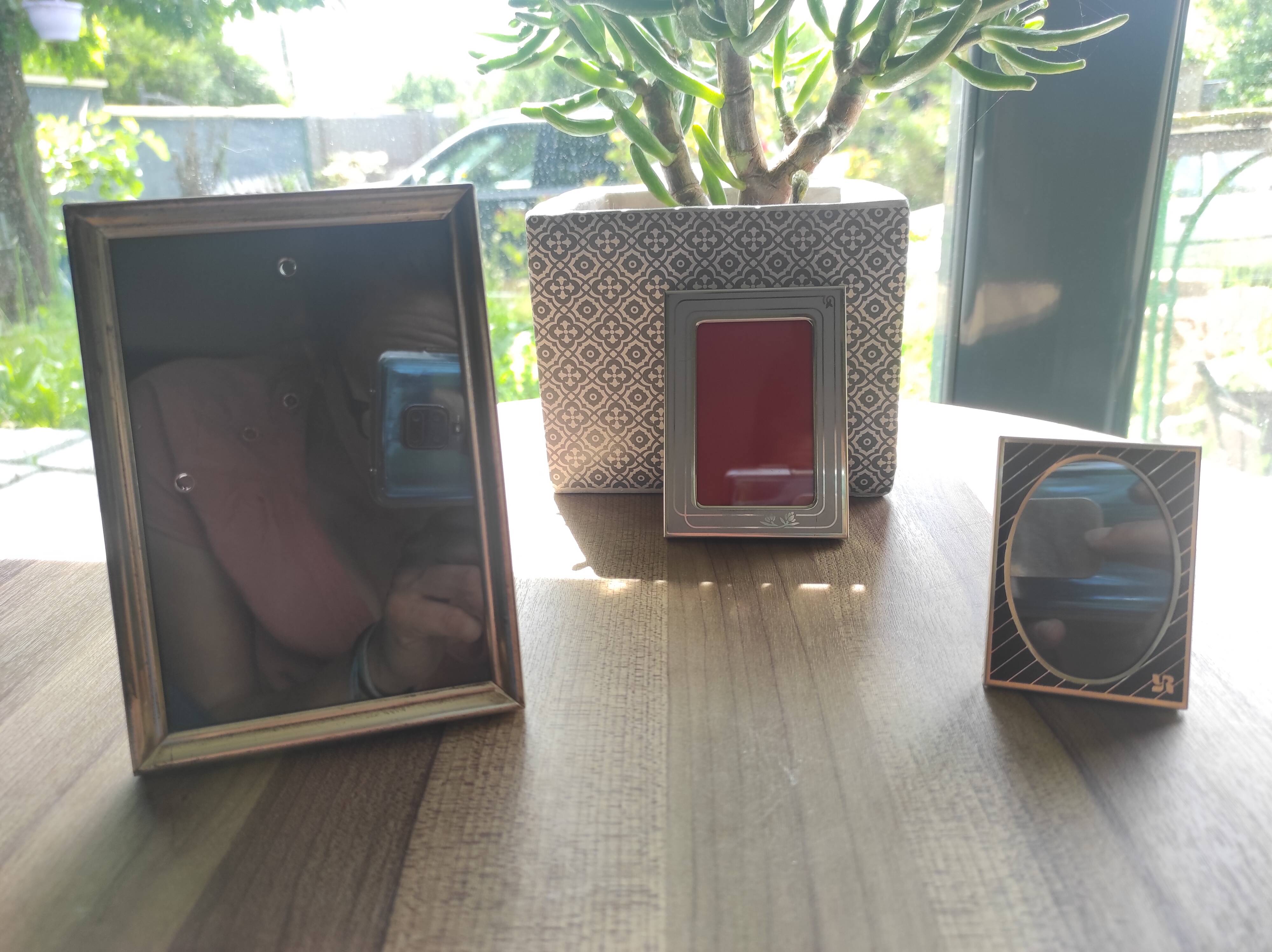 Set of 3 mini vintage gold and silver metal photo frames