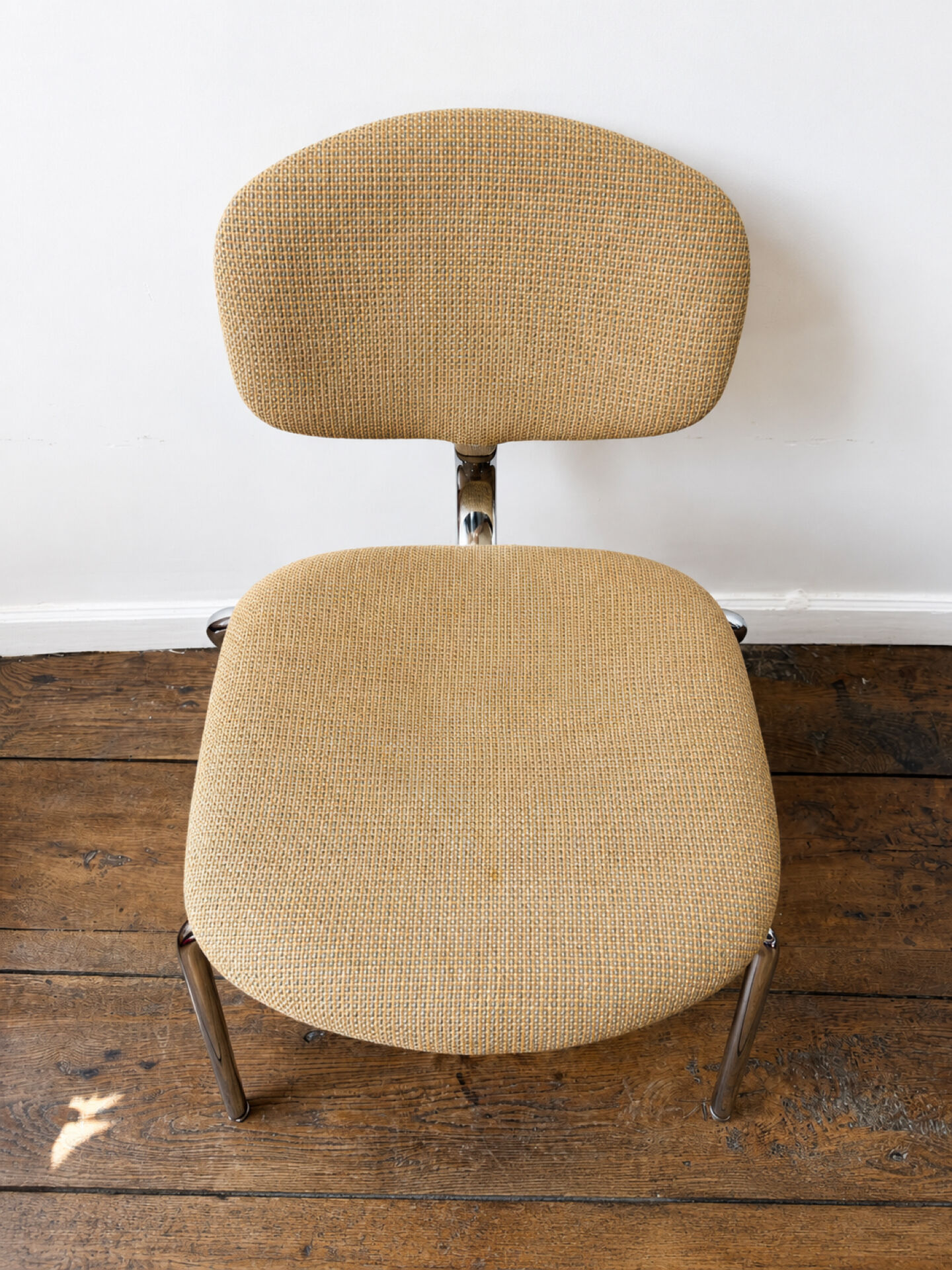 Set of 4 Steelcase Strafor 420-440 chairs by Pierre Paulin from the 1970s.