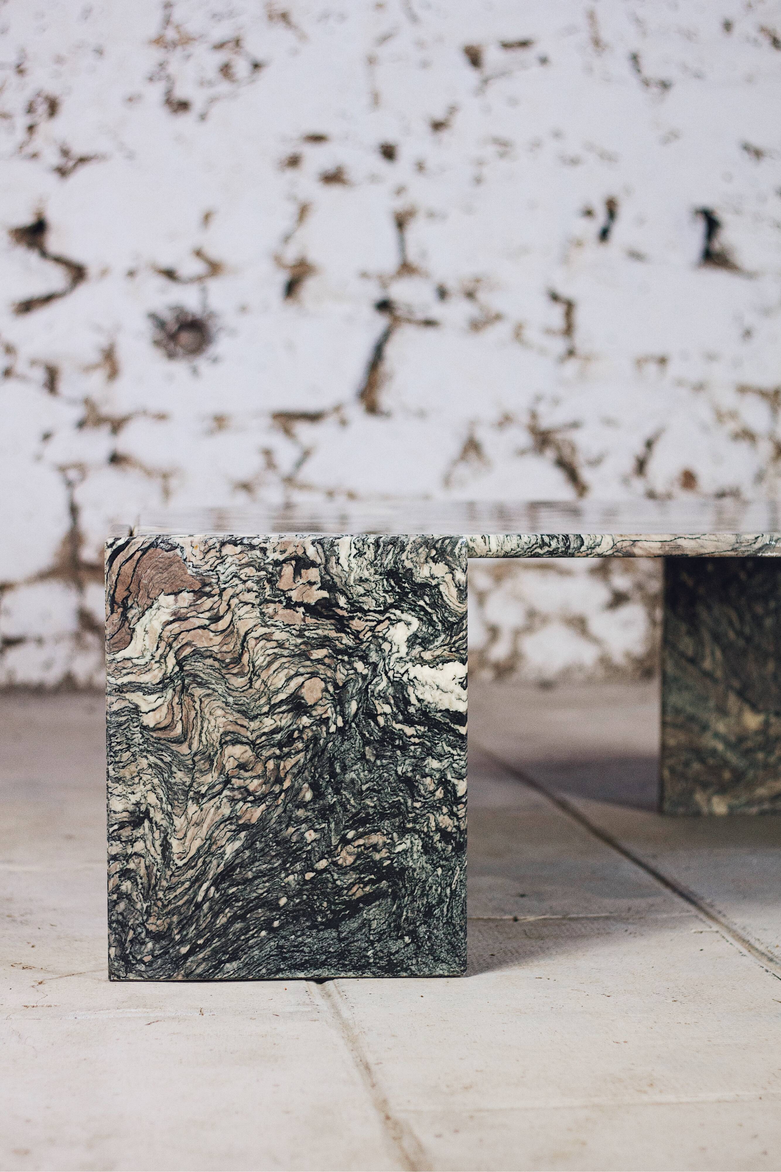 Eye-shaped marble coffee table by Roche Bobois, 1970