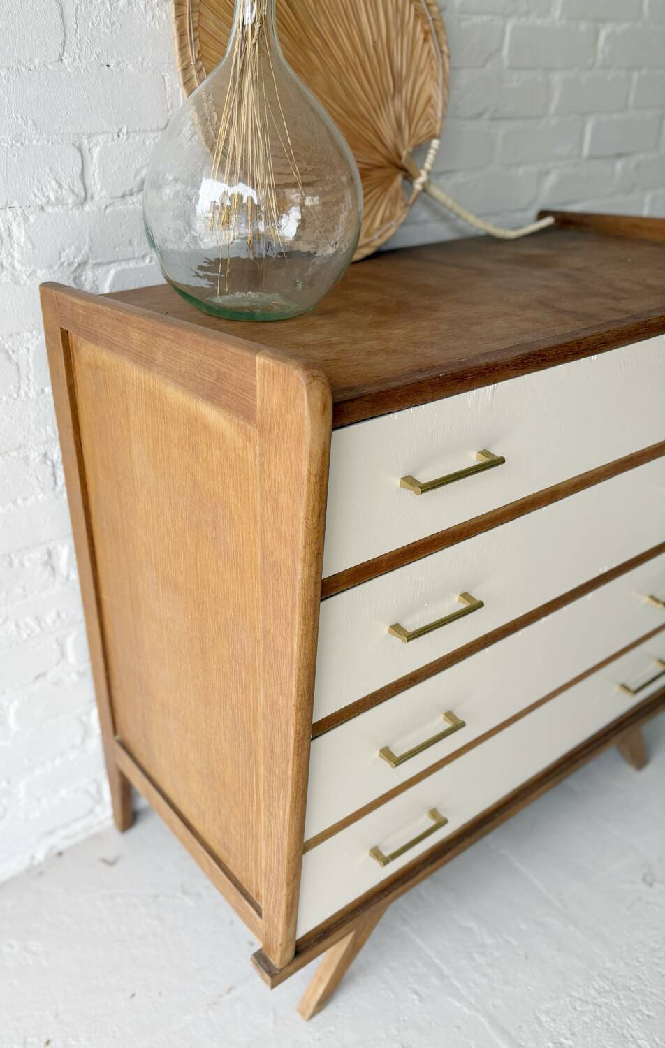 Vintage chest of drawers