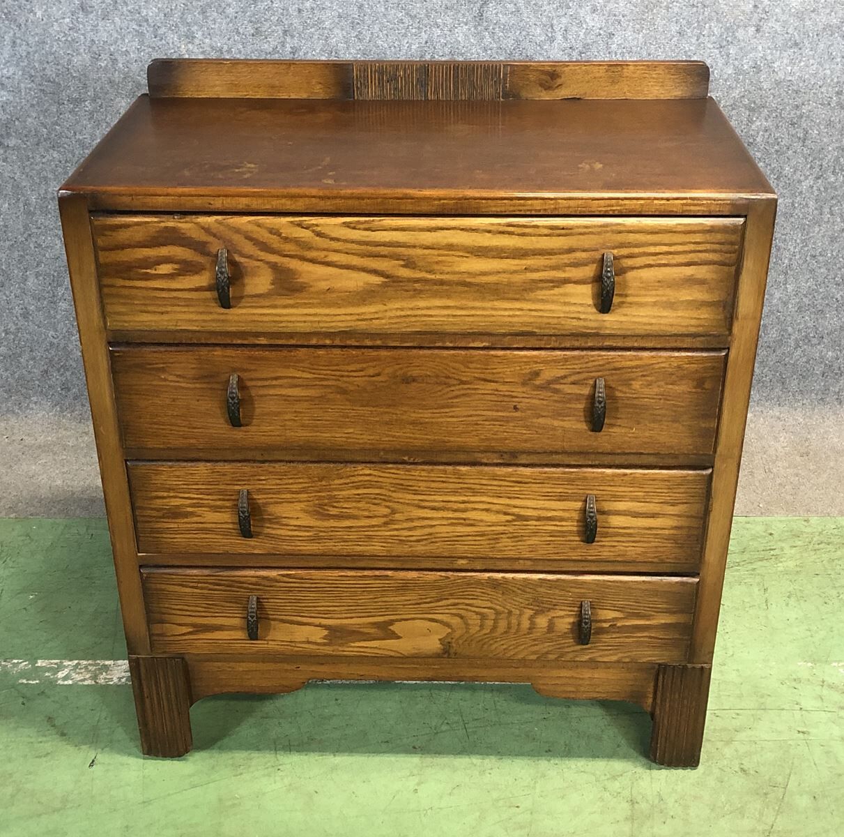 Commode anglaise Art déco en chêne