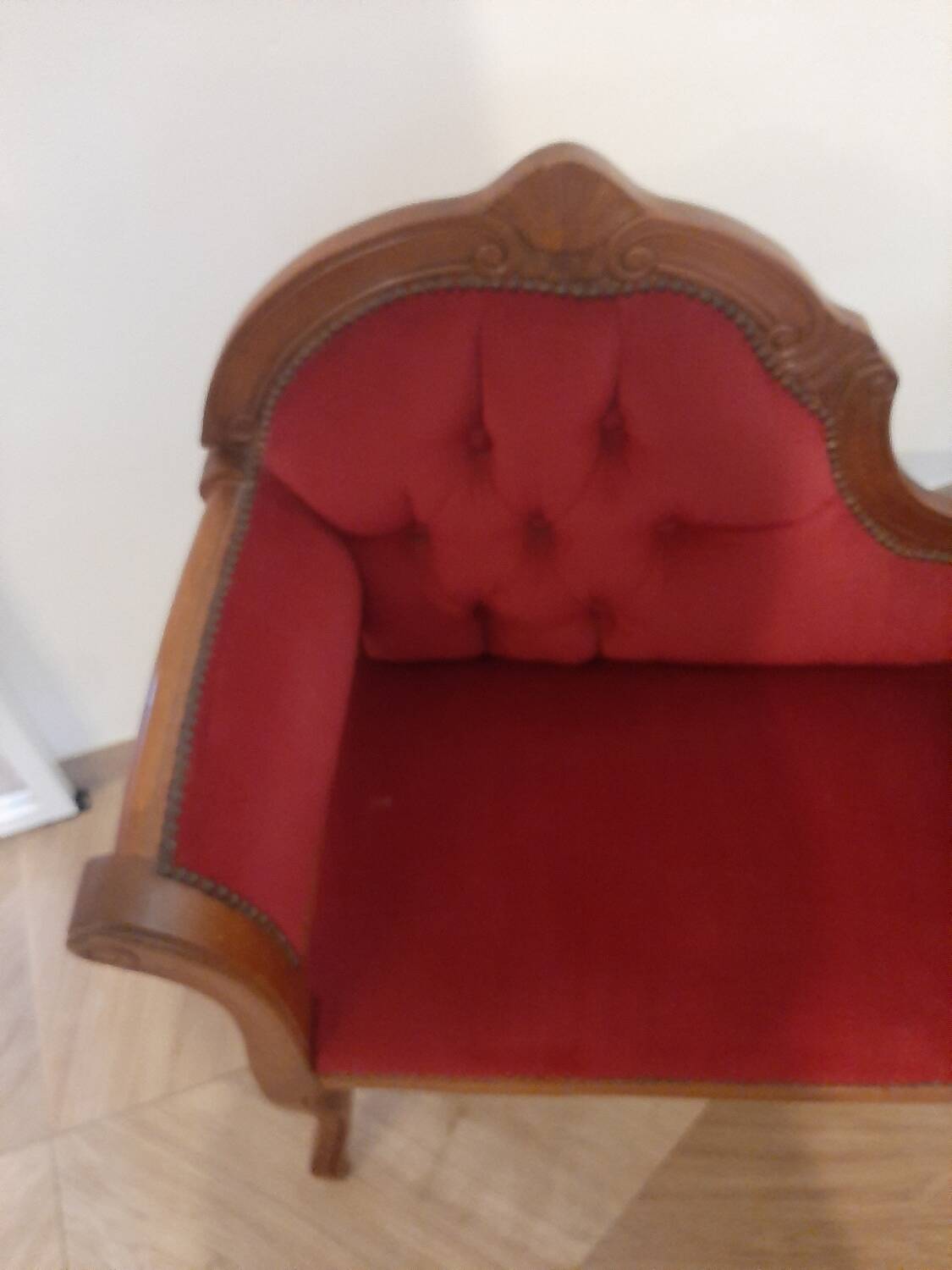 Jolie fauteuil causeuse- meuble entrée-Louis XV
