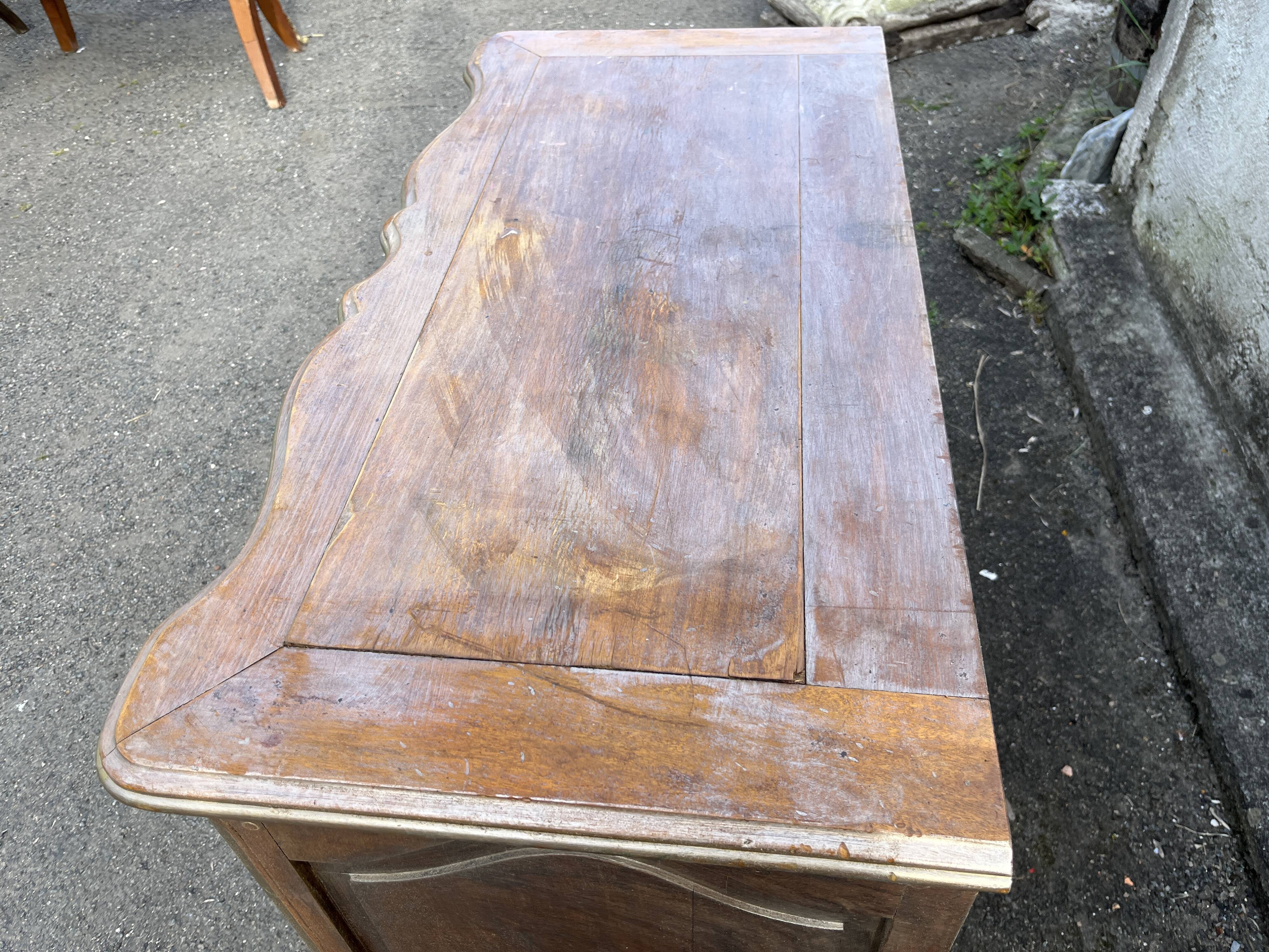 Antique crossbow commode in Louis XV style, walnut, with 3 drawers and gilded bronze fittings.