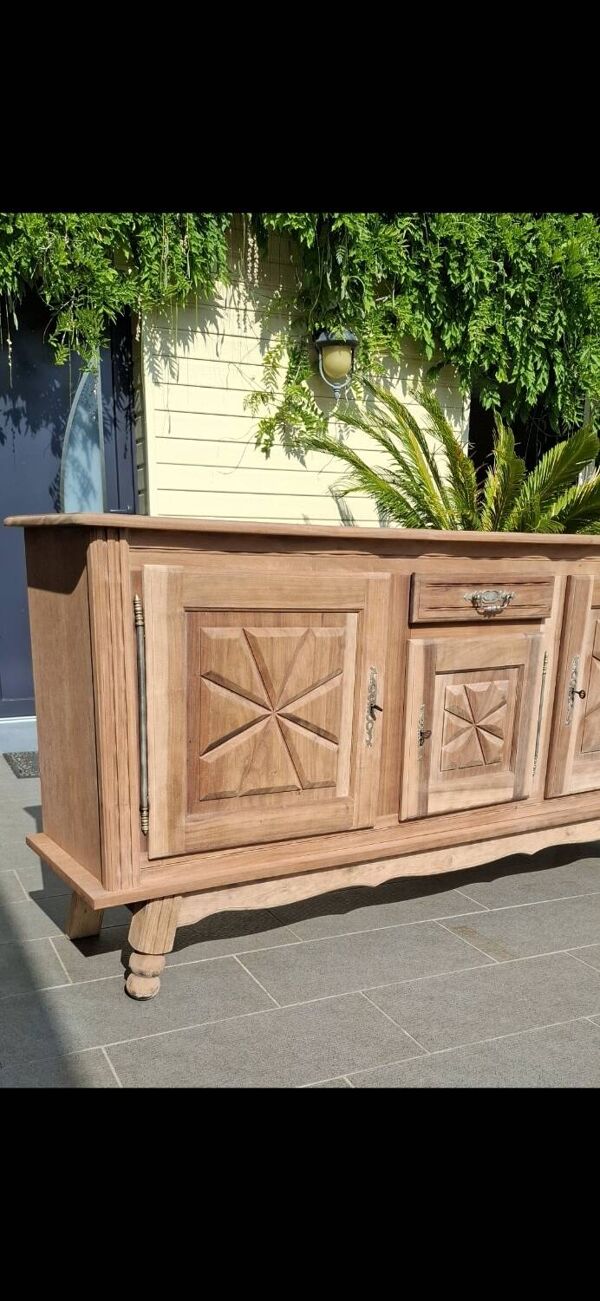 Buffet basque aérogommé