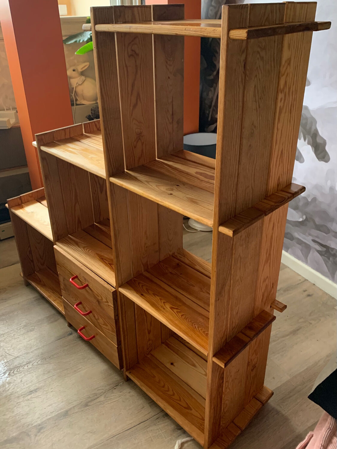 Pine staircase shelf 80s