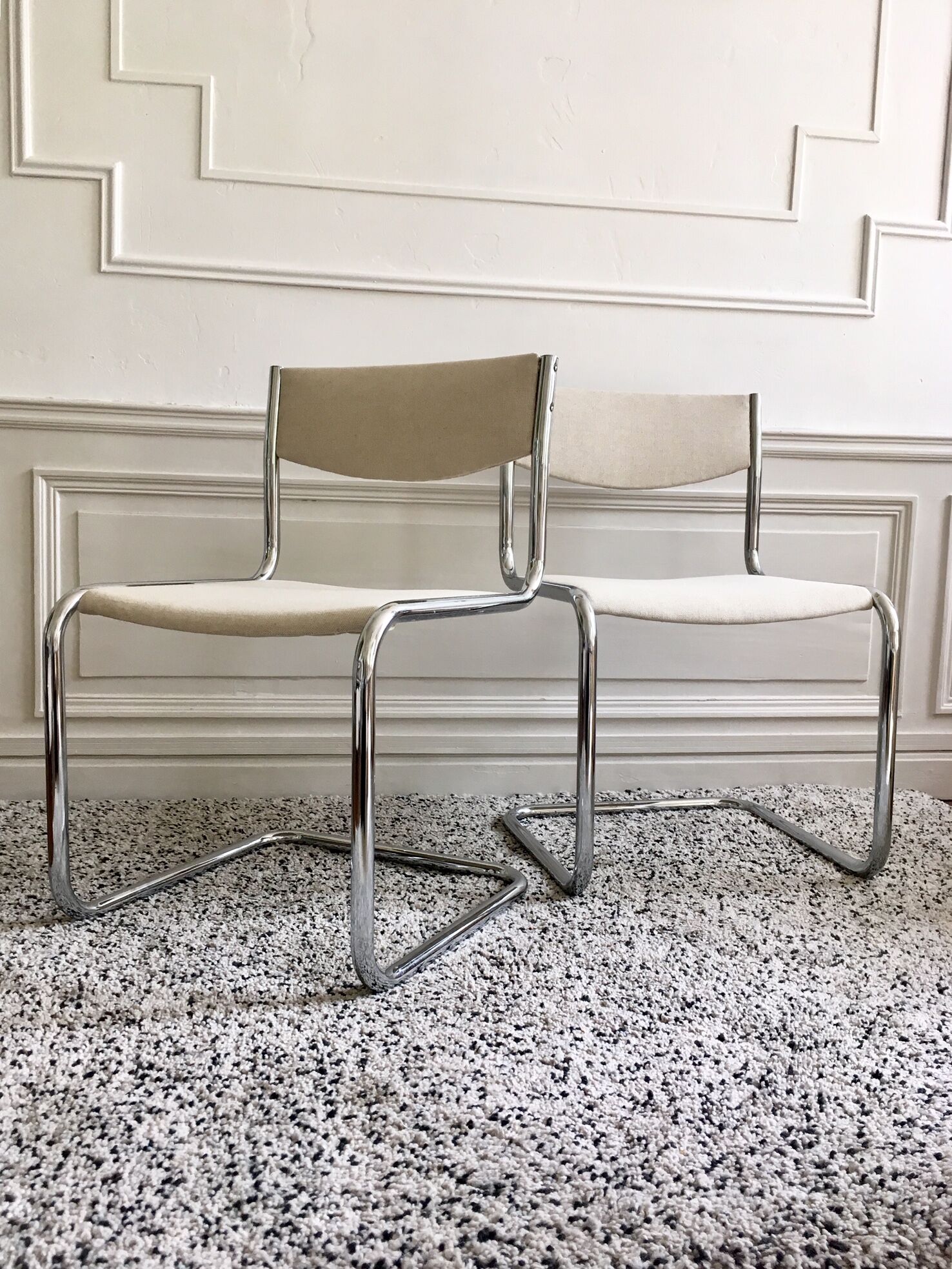 Set of restored vintage chairs with "Luge" feet