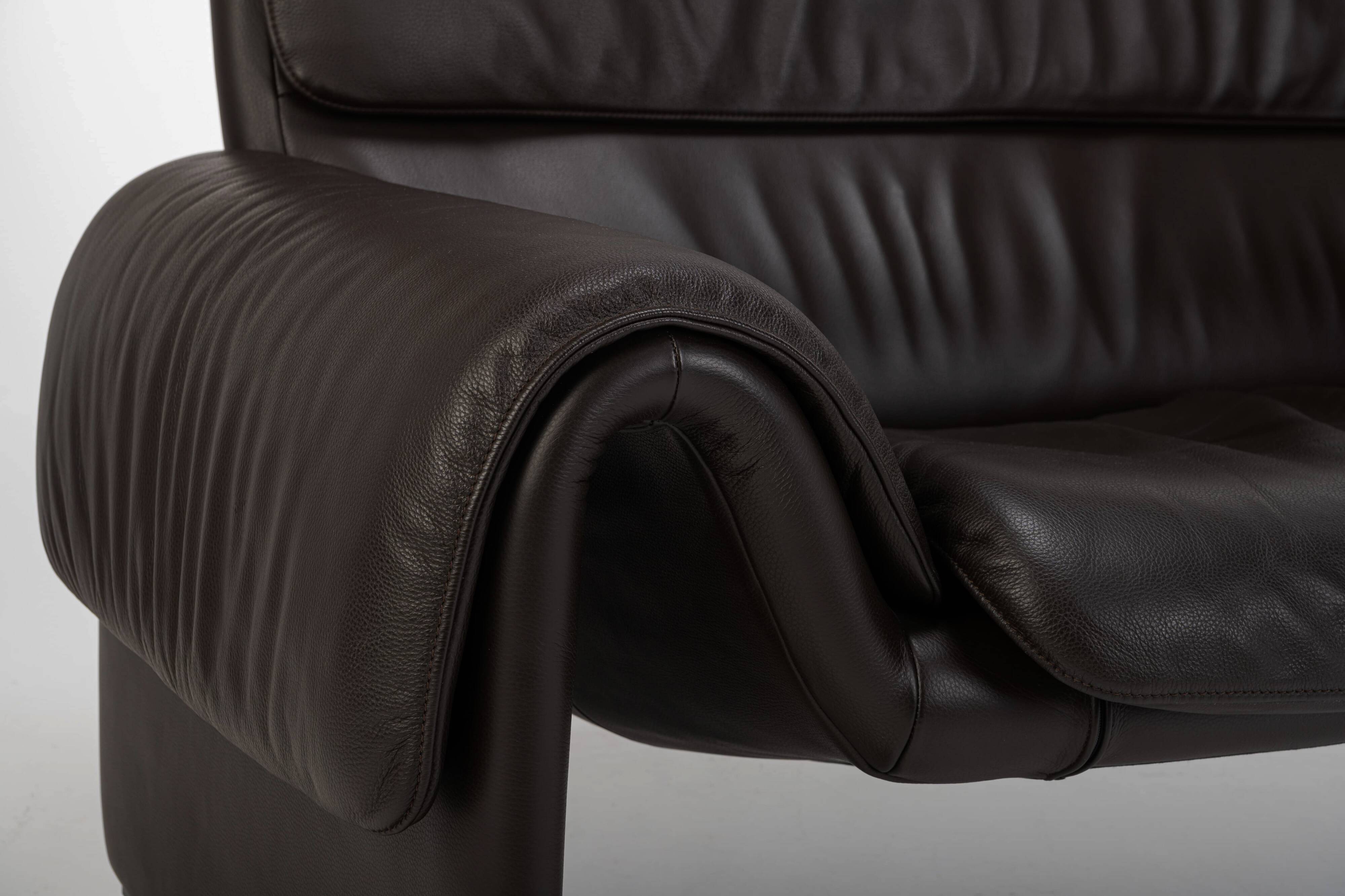 DS-2011 Sofa by De Sede, dark brown leather lounge