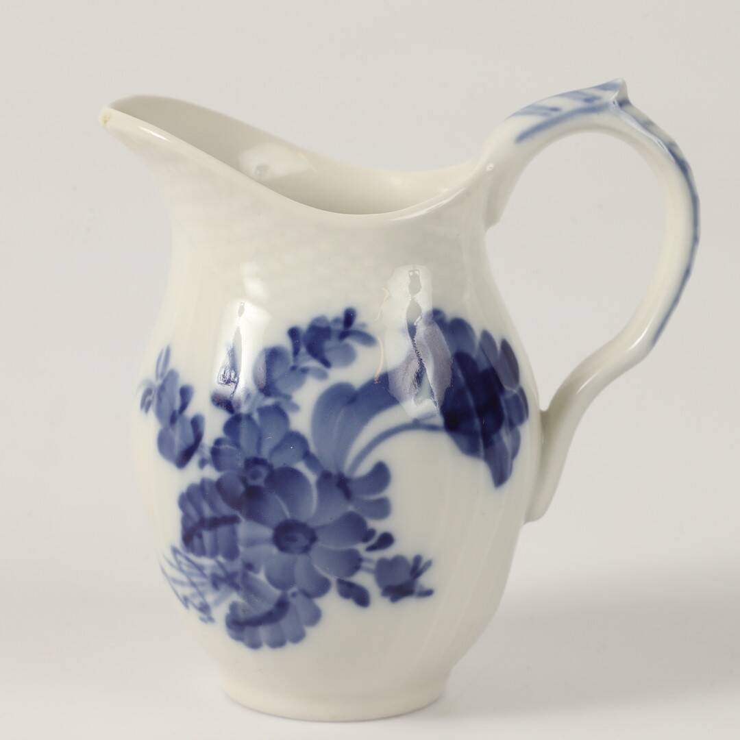 A 42-piece coffee set, “Blå Blomst”, porcelain, Royal Copenhagen, Denmark.