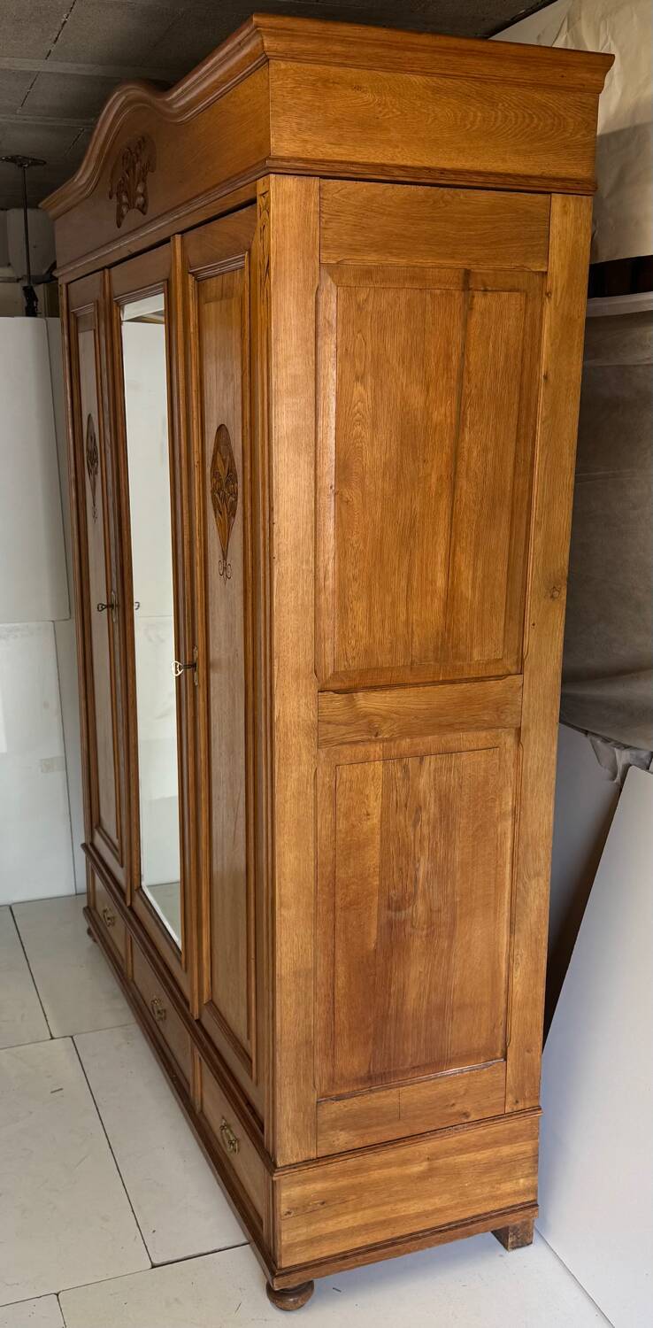 Parisian Art Deco wardrobe