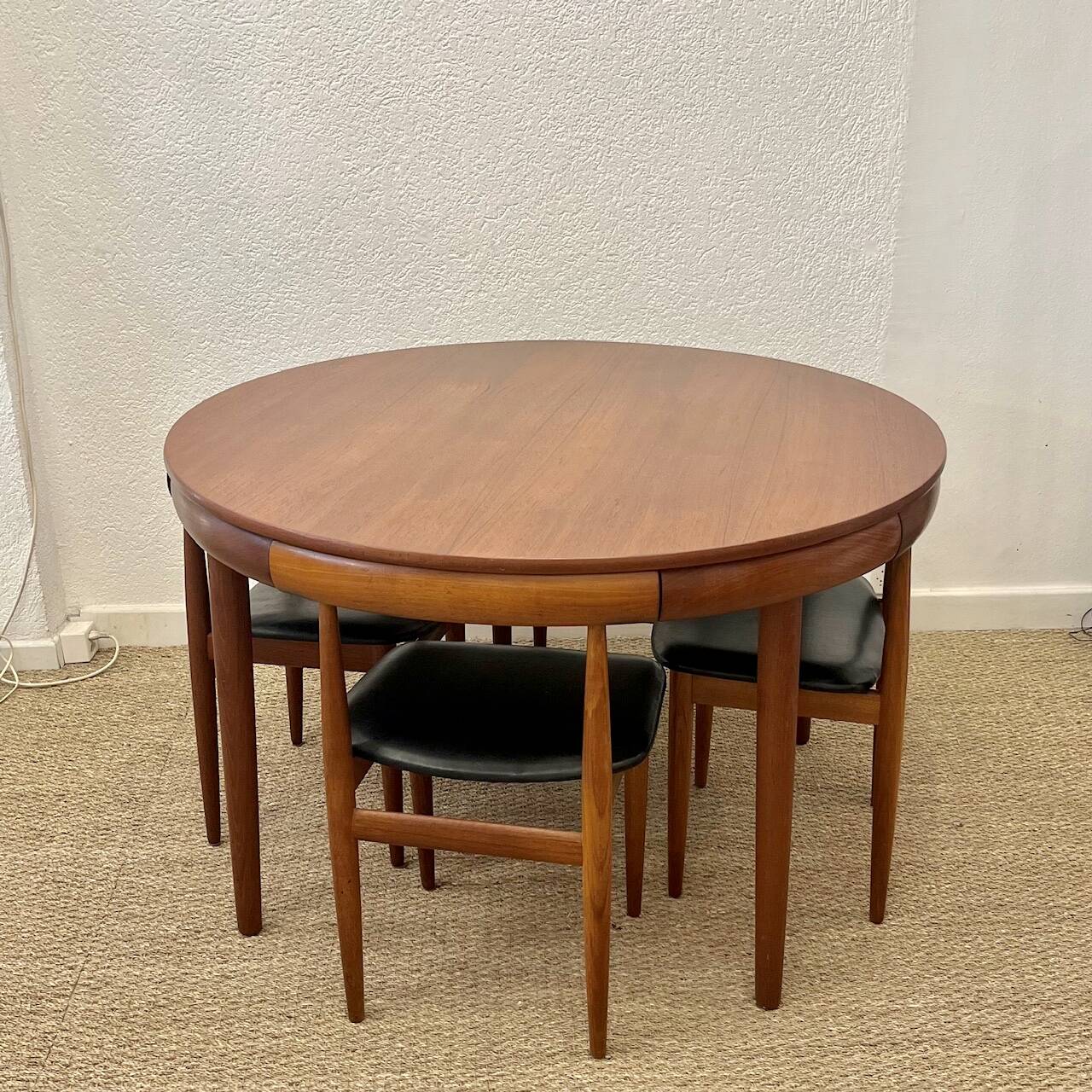 Hans Olsen "Roundette" dining set