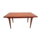 Scandinavian table in teak with  extensions