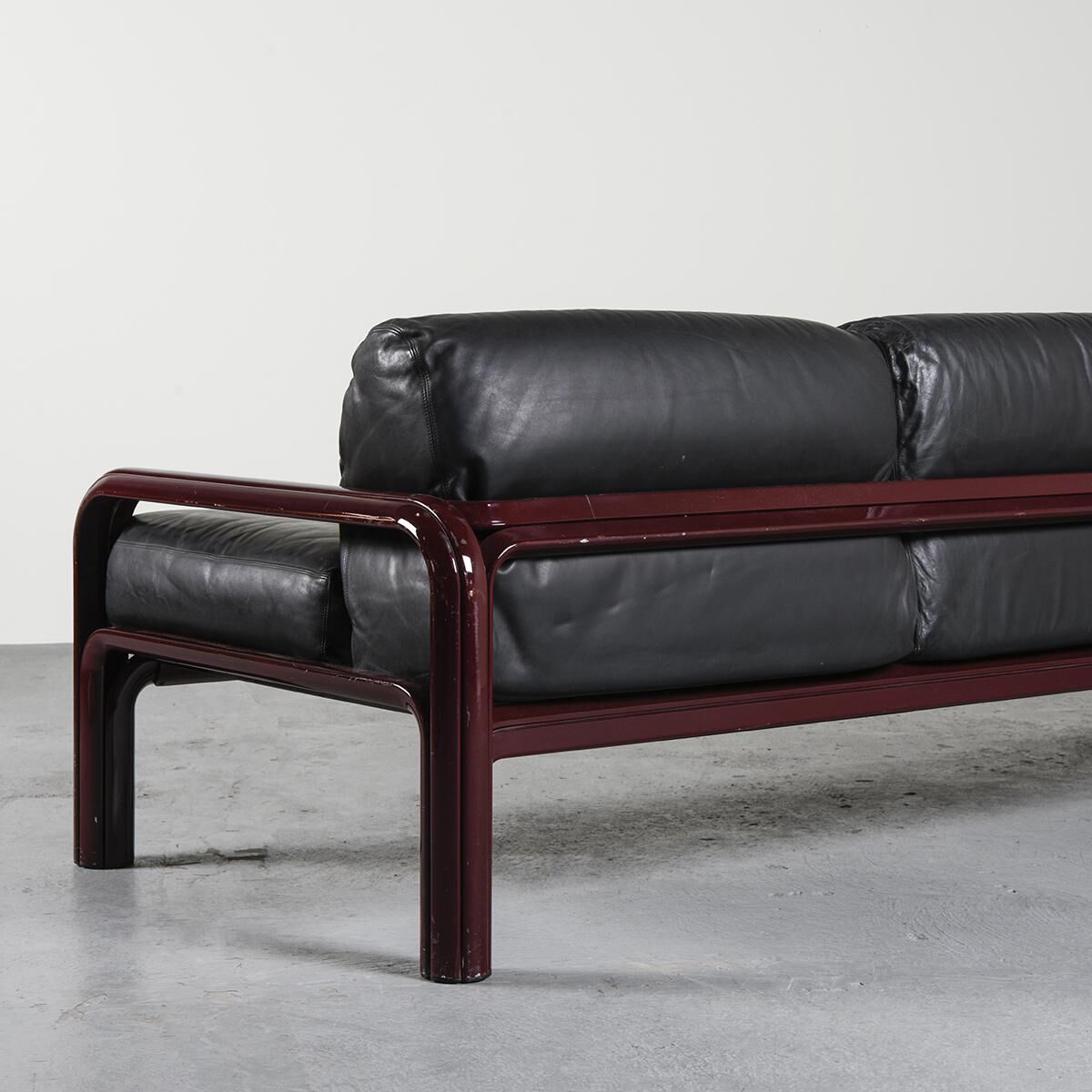 Canapé cuir 54A par Gae Aulenti pour Knoll, circa 1975