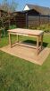 Old farmhouse table in solid wood – chic country style