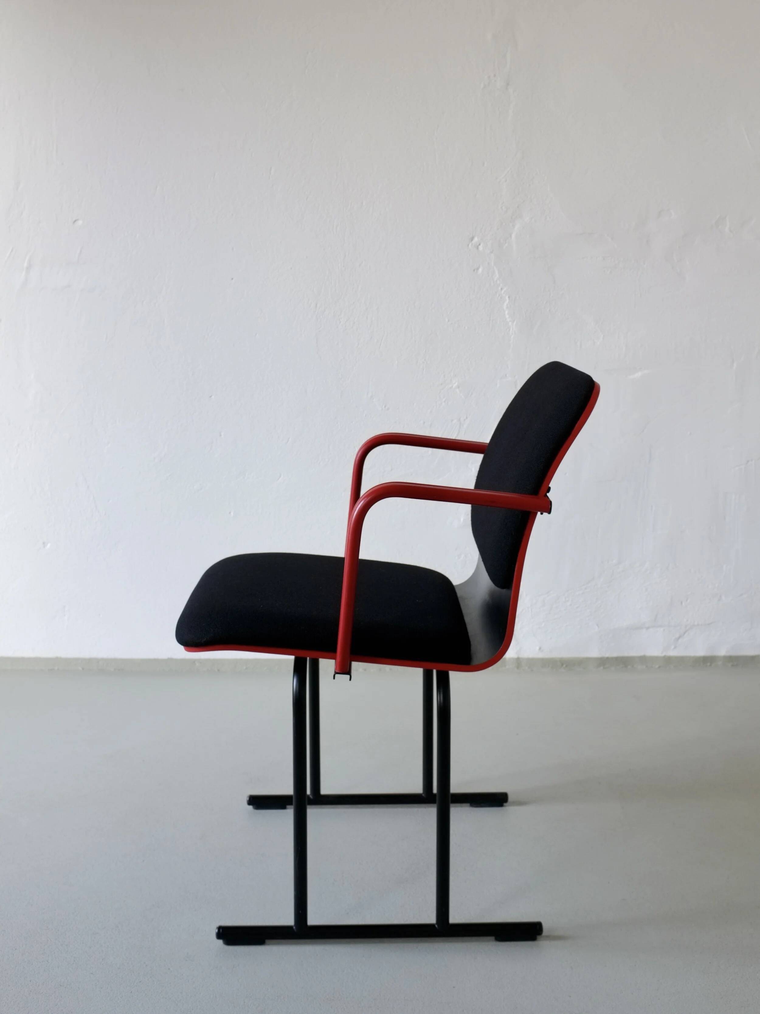 Black and red armchair by Yrjö Kukkapuro for Avarte, Finland, 1980s