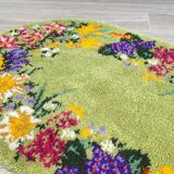 Oval rug from the 70s in pure wool 144x88cm