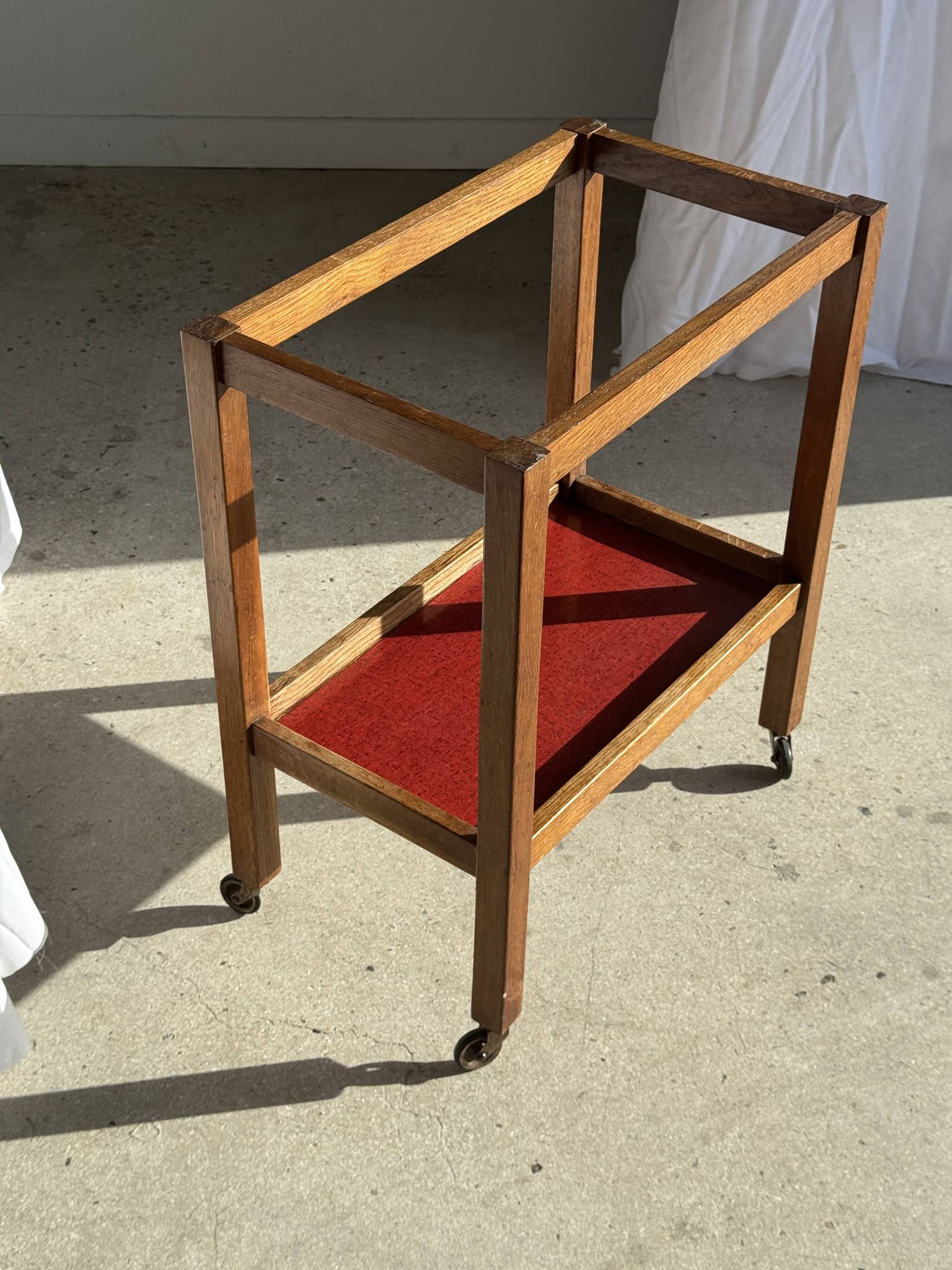 Wooden rolling trolley with removable top H66 75x35