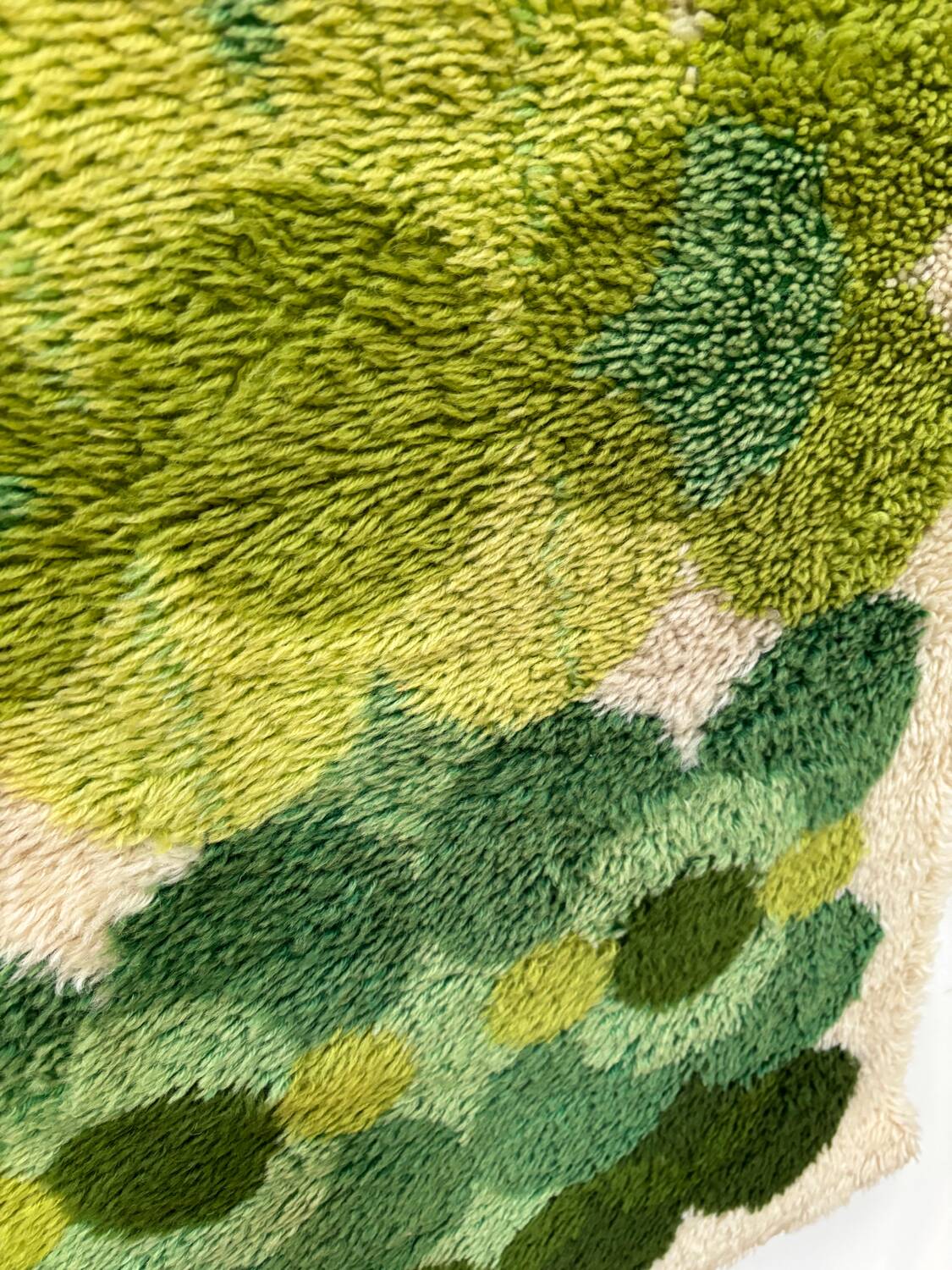 Desso rug 70 by 140 vintage