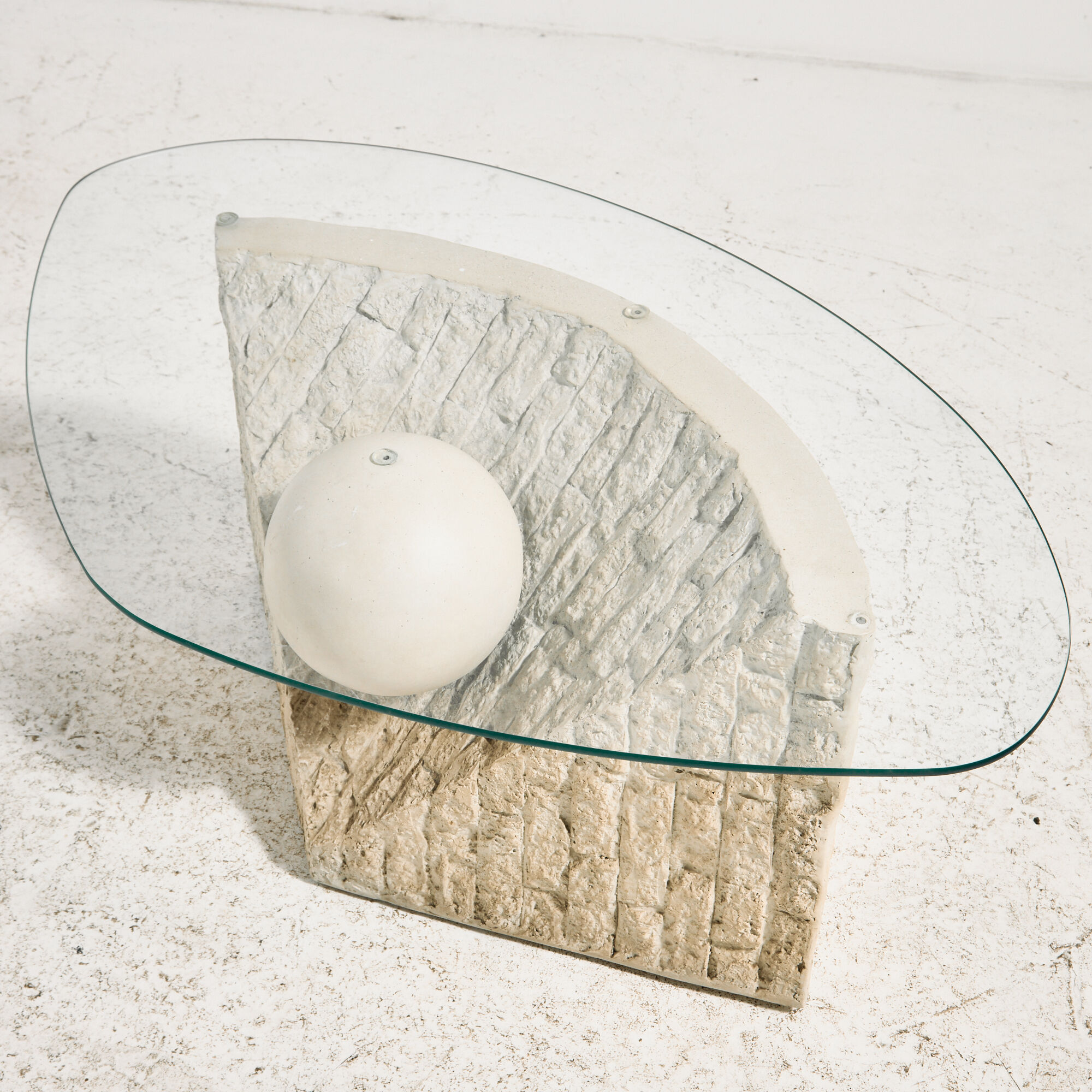 Table basse en fibre de verre