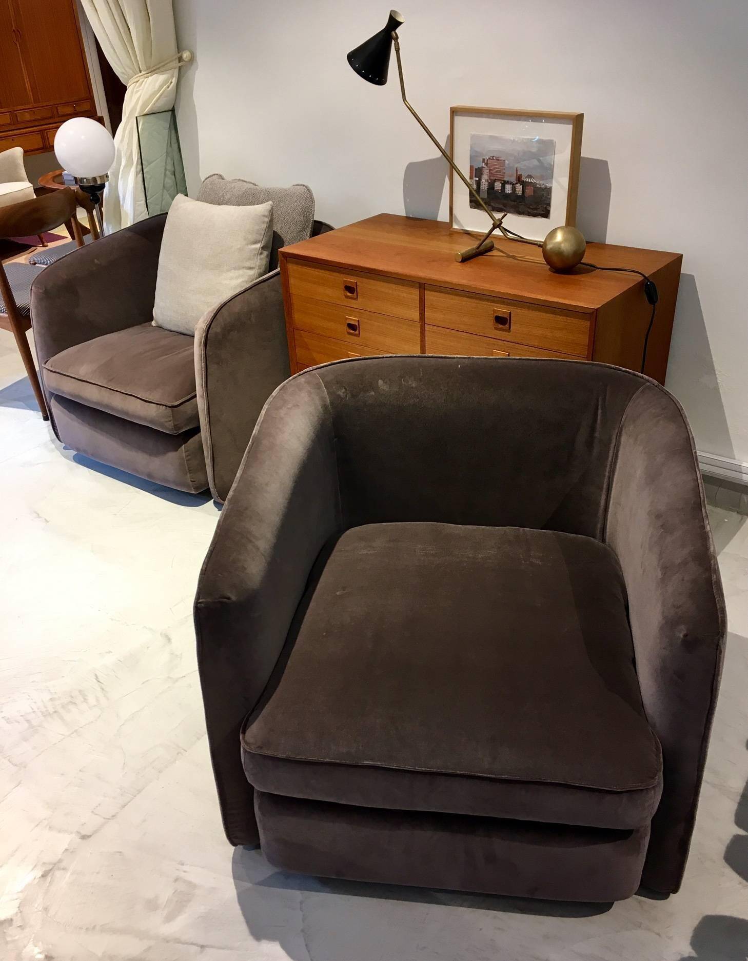 Fauteuils en velours violet par Arketipo