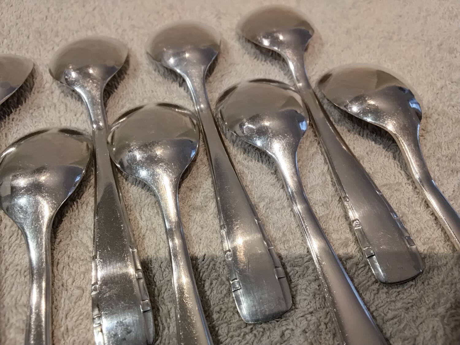12 silver-plated metal ice cream scoops, silversmith Argental, Art Deco style, 13.3cm