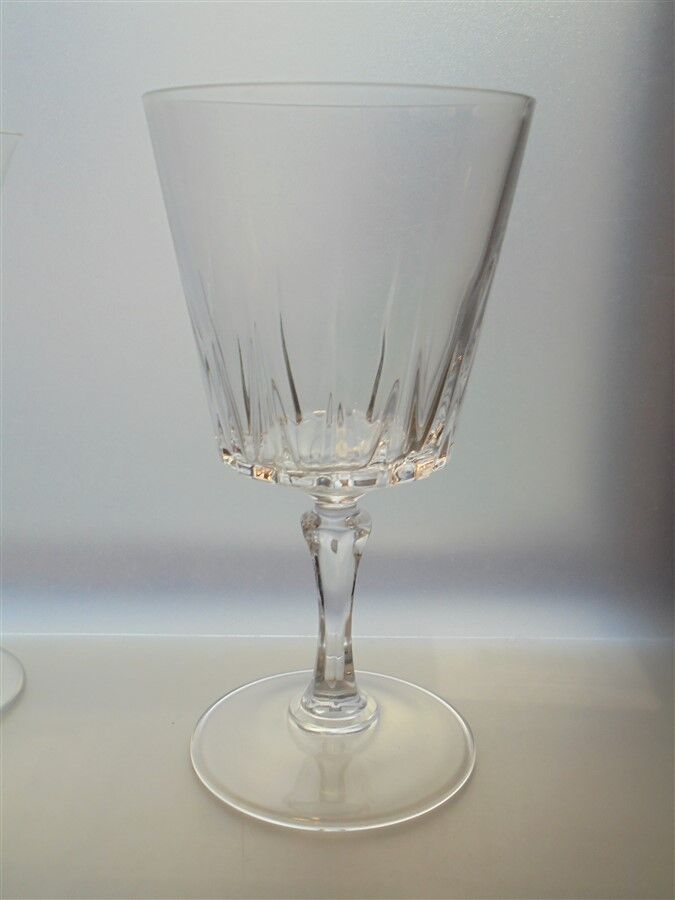 Set de 6 anciens verres à pied dépareillés