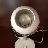 White Eyeball table lamp by Veneta Lumi