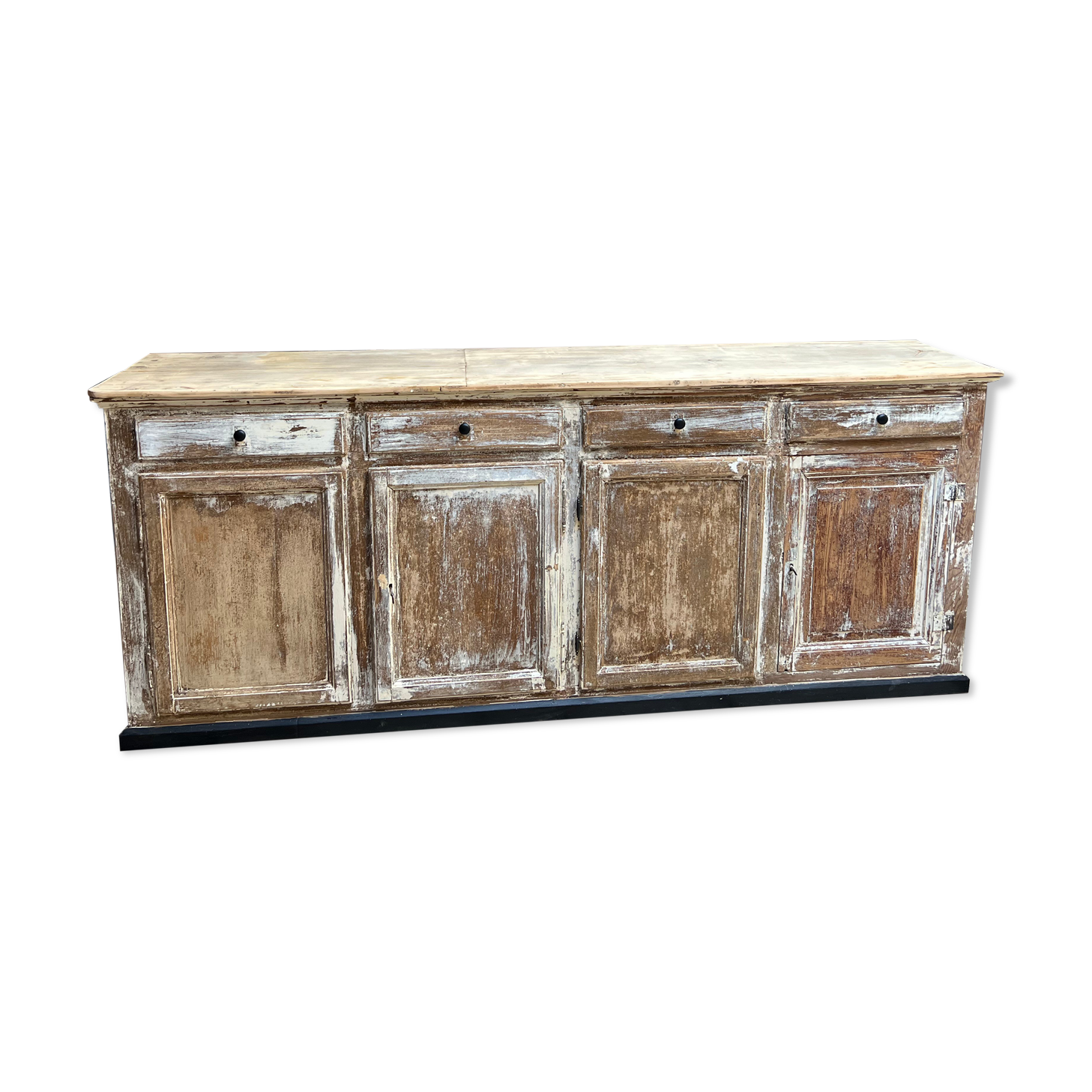 Buffet patiné