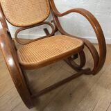 Vintage rocking-chair