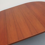1960s extendible  round dining table in teak
