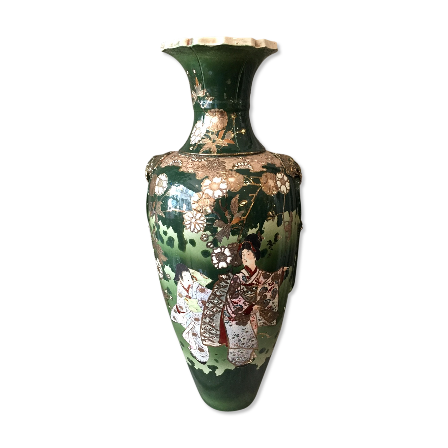 Large asian porcelain vase of green color and dore geisha pattern