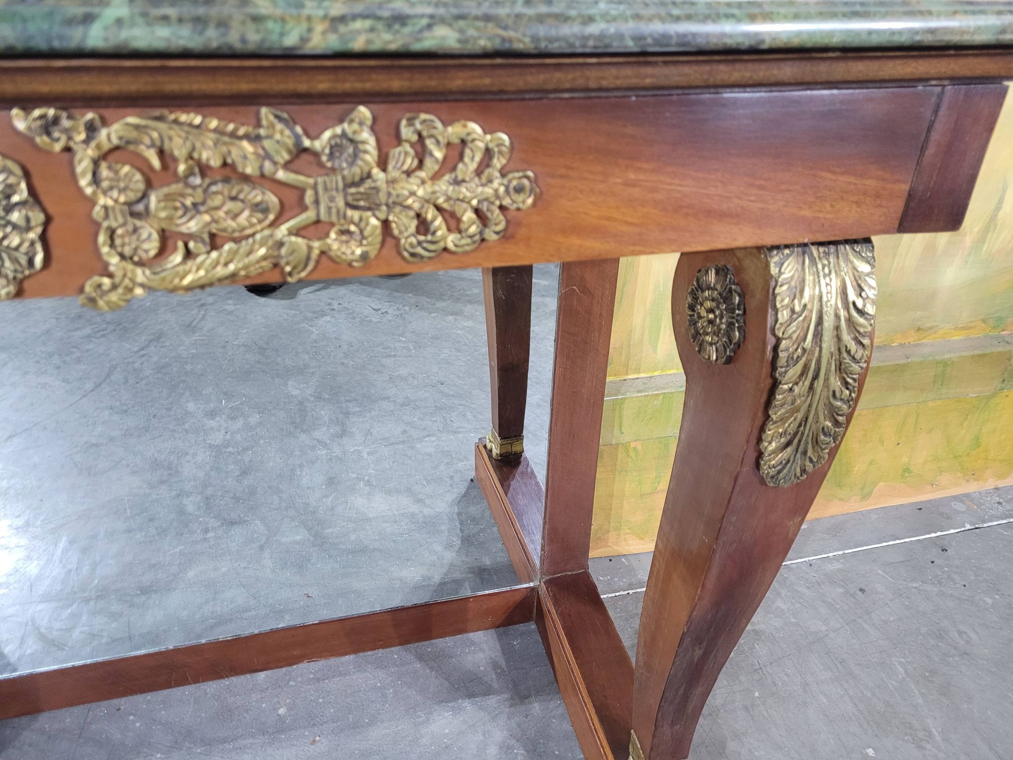 Console en acajou de style napoléon III