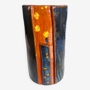 Stoneware vase in midnight blue shades