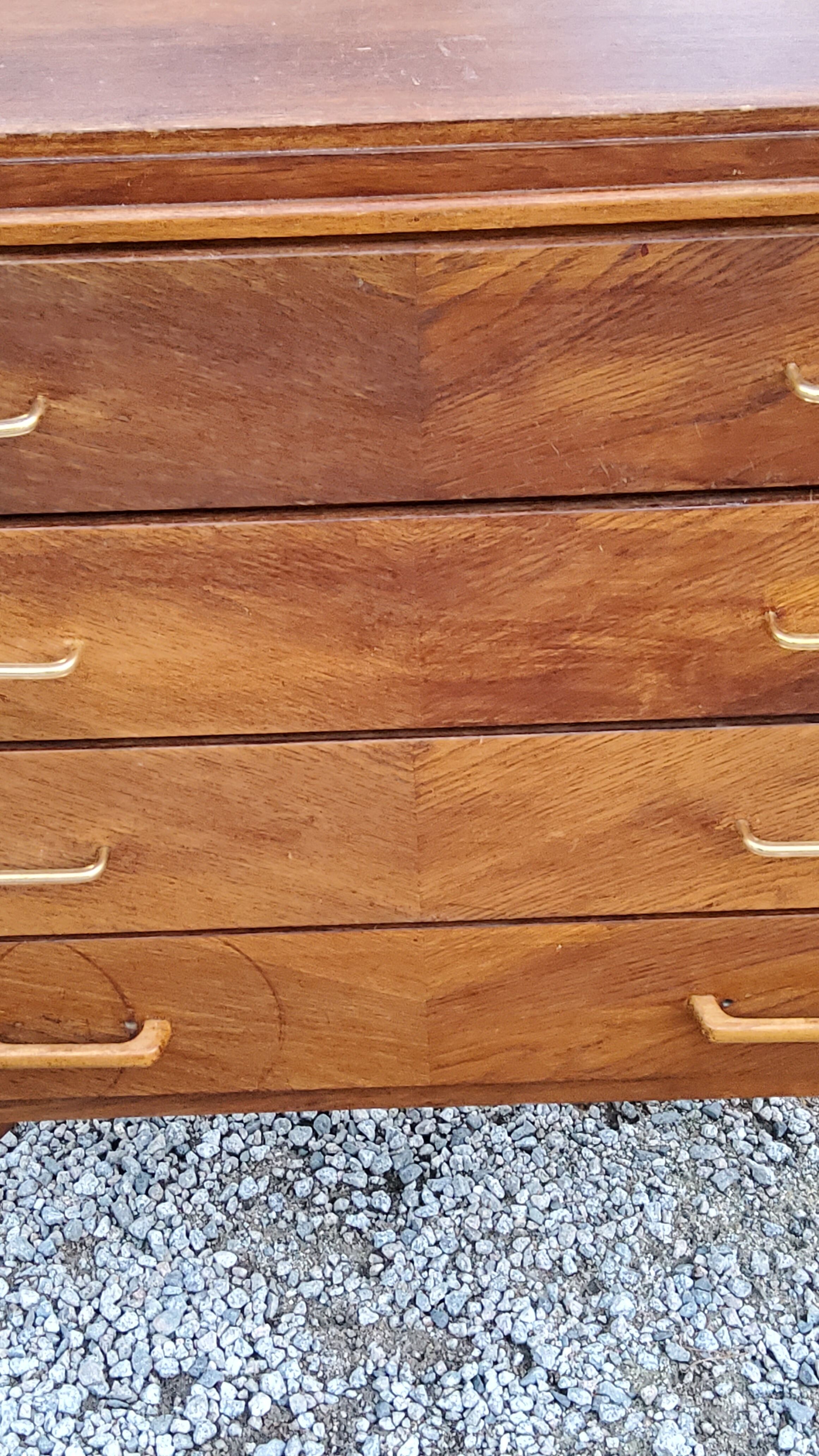 Chest of drawers of the 50s in golden oak compass feet 4 drawers