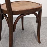 Série de 8 chaises bistrot Baumann en hêtre courbé, France vers 1930