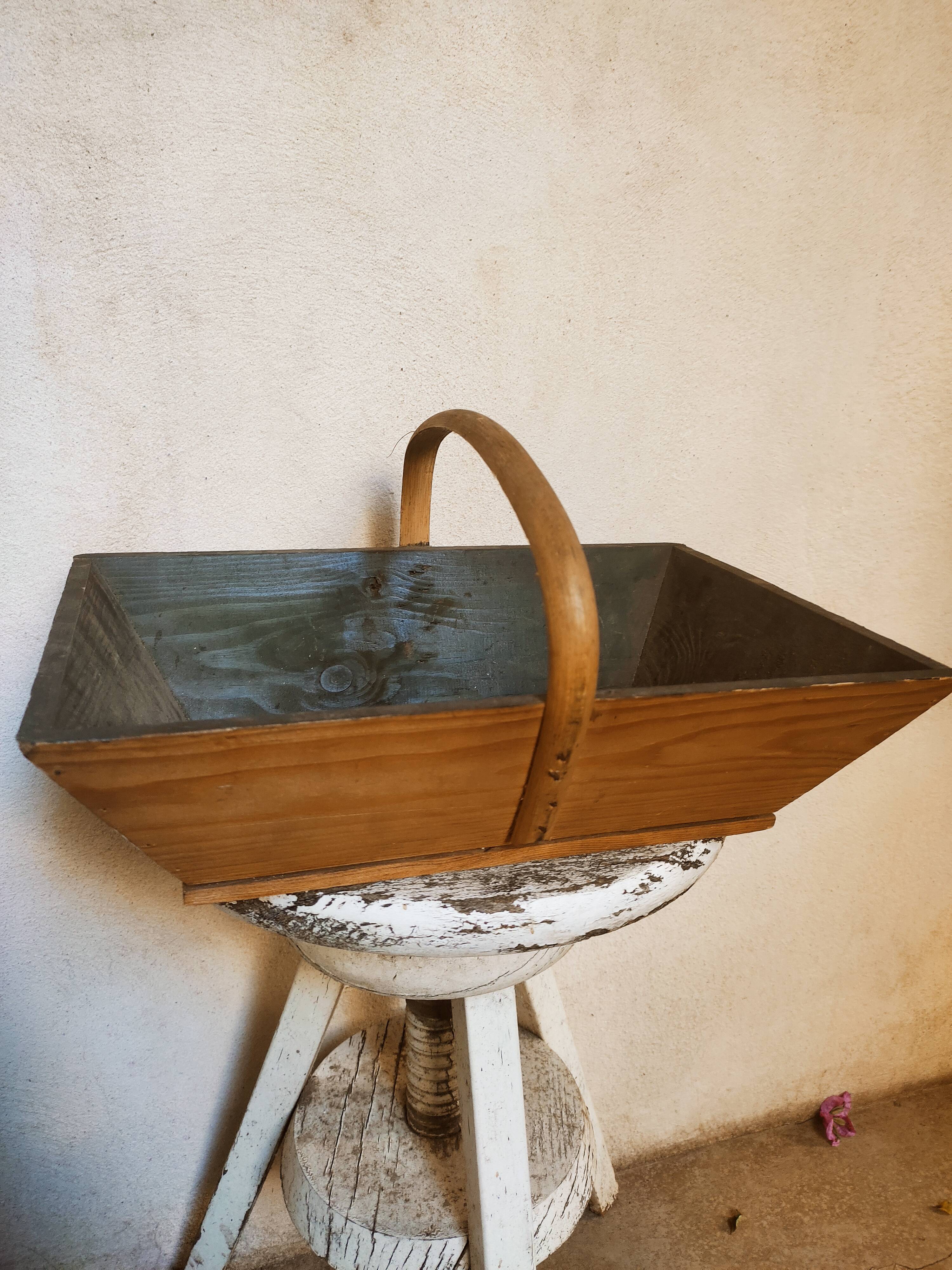 Wooden picking basket