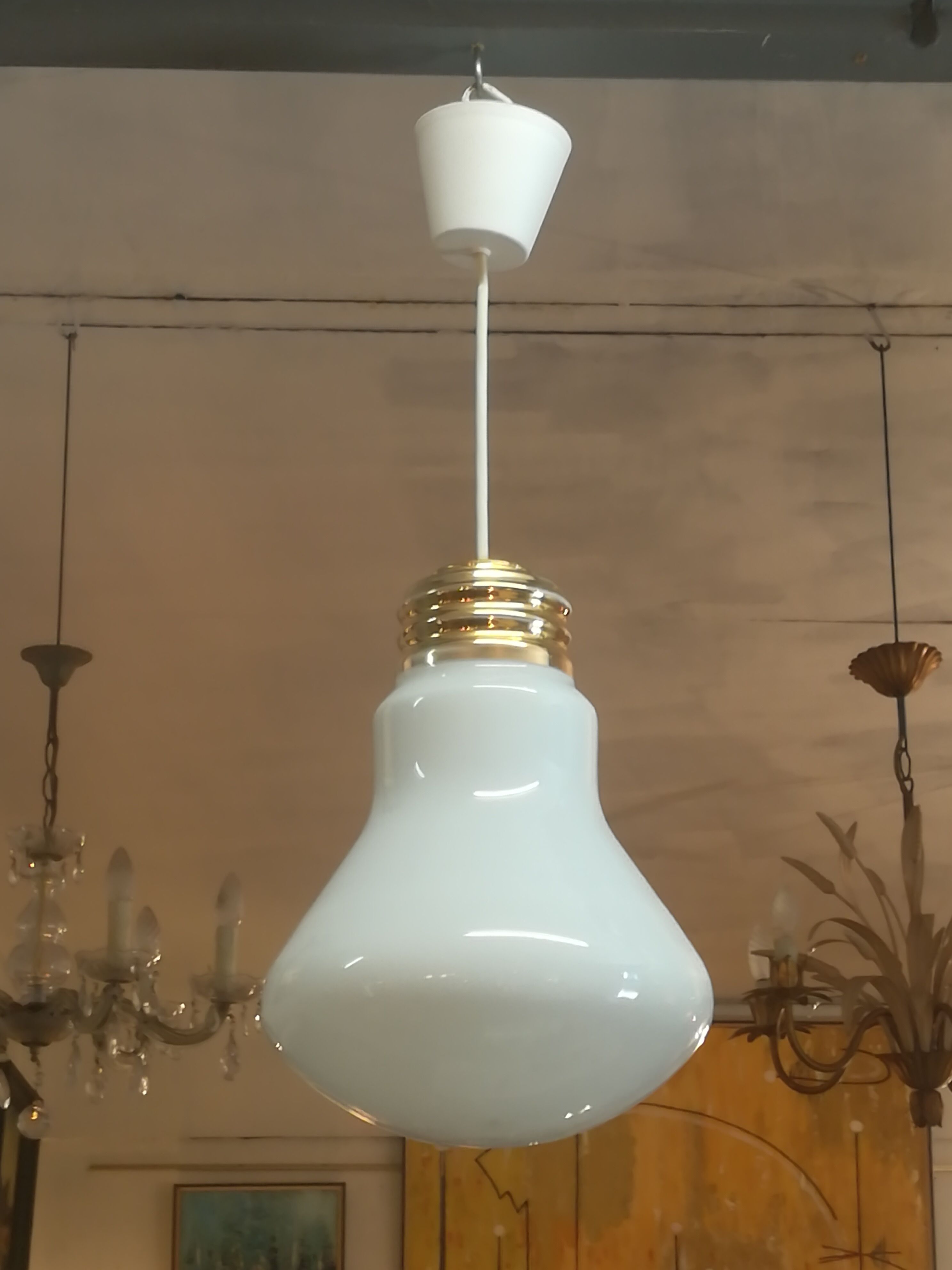 Pair of giant opaline bulb suspensions