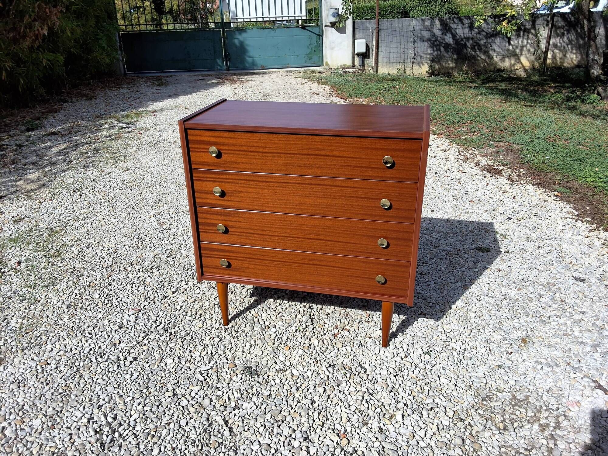 Commode