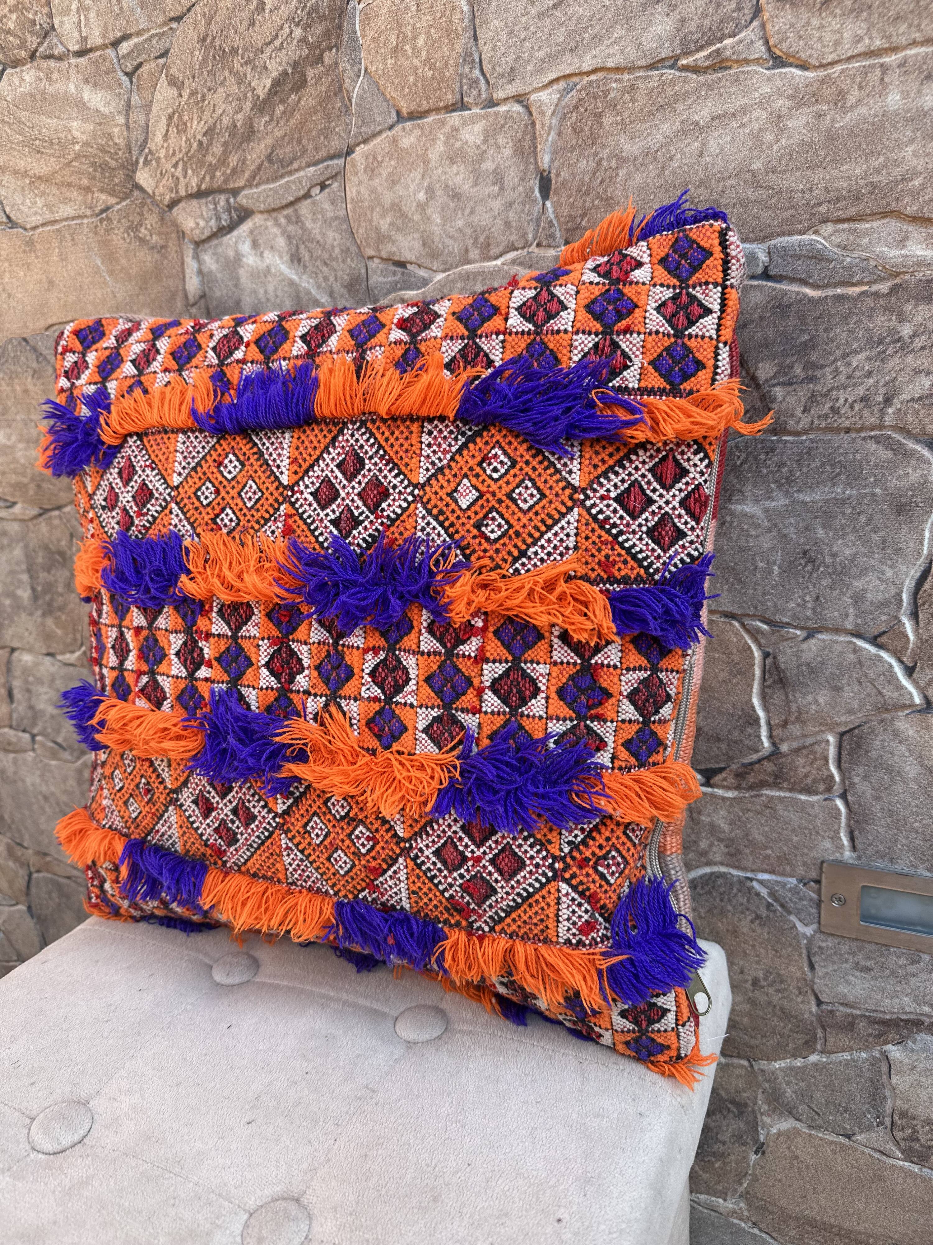 Vintage Moroccan Berber wool cushion cover